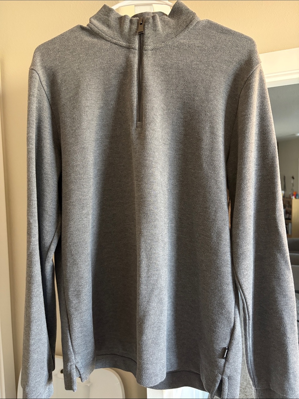 Hugo Boss Men's Tenore Heather Gray Zip-Up Quarter Pullover